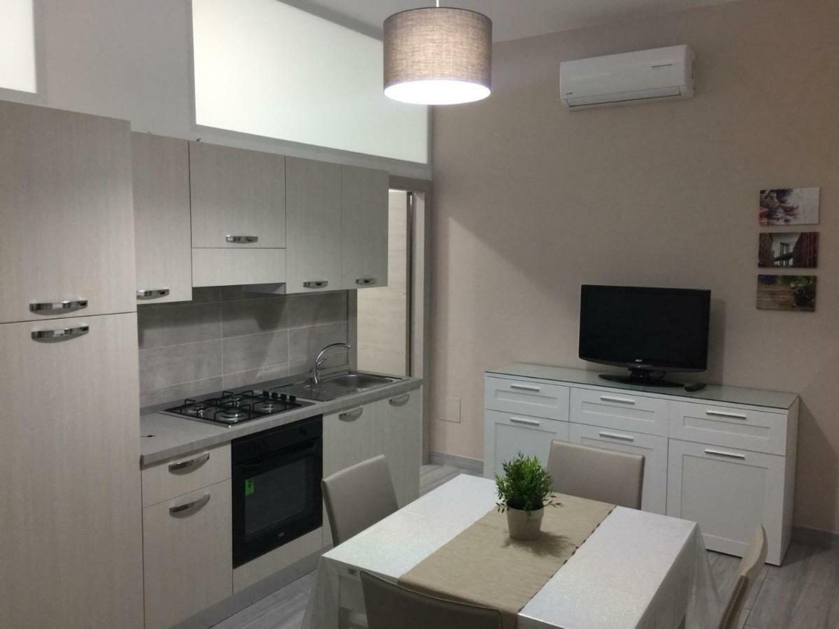 Apartamento Alloggio Tulipano Acerra Exterior foto