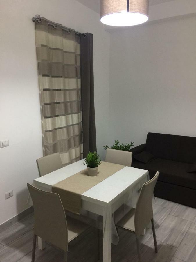 Apartamento Alloggio Tulipano Acerra Exterior foto